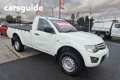 White 2012 Mitsubishi Triton Cab Chassis GLX