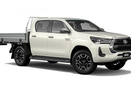 2025 Toyota Hilux Double Cab Chassis SR5 + Premium Interior (4X4)