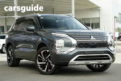 2025 Mitsubishi Outlander Wagon Phev Exceed 5+2 Seat (awd)