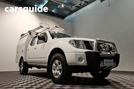 White 2010 Nissan Navara Dual Cab Pick-up RX (4X4)