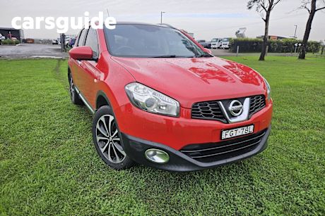 Red 2013 Nissan Dualis Wagon TI-L (4X2)