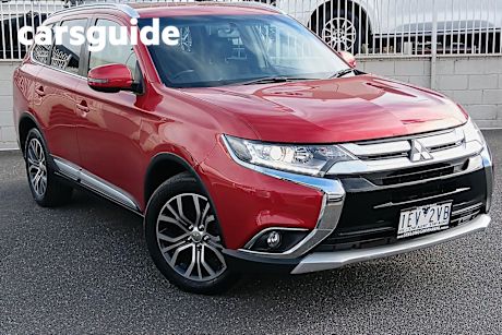 Red 2015 Mitsubishi Outlander Wagon LS (4X4)