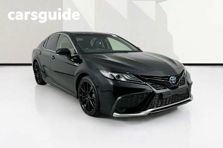 Black 2021 Toyota Camry Sedan SX Hybrid