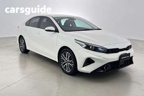 White 2022 Kia Cerato Sedan Sport Safety Pack