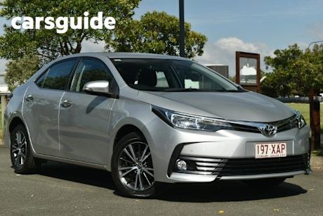 Silver 2016 Toyota Corolla Sedan SX