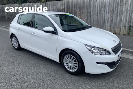 White 2015 Peugeot 308 Hatchback Access