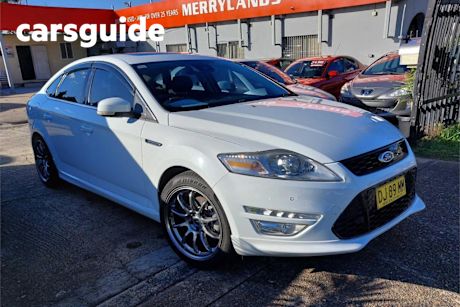 White 2013 Ford Mondeo Hatchback Titanium
