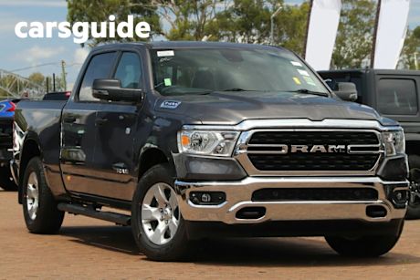 2025 Ram 1500 Crew Cab Utility BIG Horn (5-7 Tub) Mhev (4X4)
