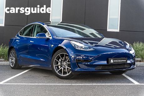 Blue 2020 Tesla Model 3 Sedan Standard Range Plus