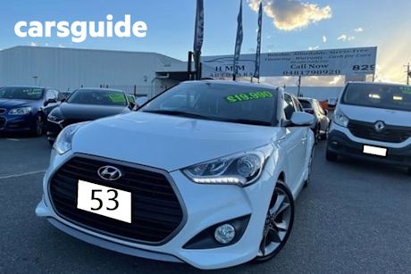 White 2015 Hyundai Veloster Coupe SR Turbo