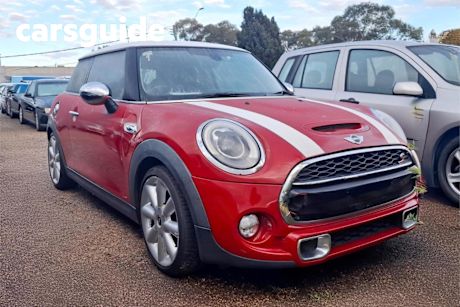 Red 2015 Mini Cooper Hatchback S