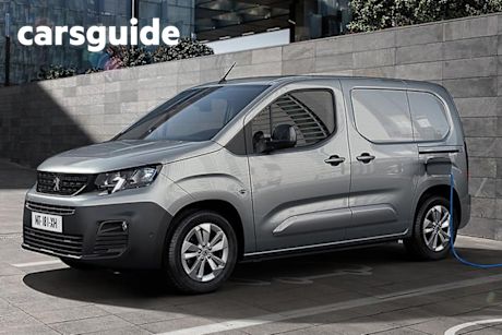 2025 Peugeot E-Partner Van PRO Long