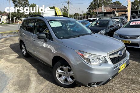 Silver 2013 Subaru Forester Wagon 2.5i MY13