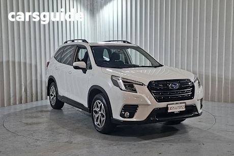 White 2023 Subaru Forester Wagon 2.5I (awd)