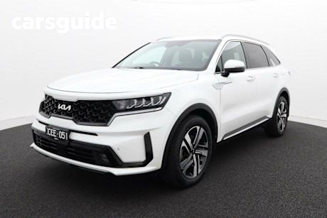 White 2022 Kia Sorento Wagon Sport 7 Seat