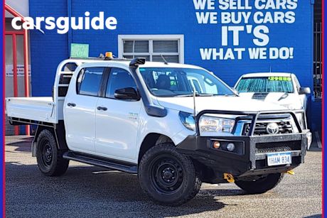 White 2020 Toyota Hilux Double Cab Chassis SR (4X4)