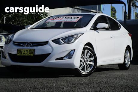 White 2015 Hyundai Elantra Sedan SE