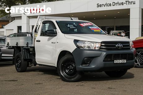 White 2021 Toyota Hilux Ute Tray