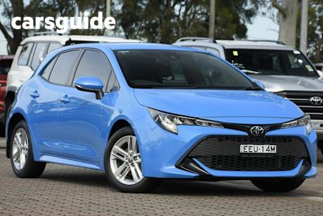 Blue 2019 Toyota Corolla Hatchback Ascent Sport