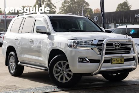 White 2020 Toyota Landcruiser Wagon LC200 VX (4X4)