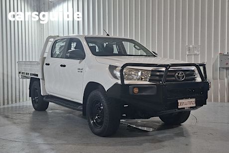White 2017 Toyota Hilux Dual Cab Chassis SR (4X4)