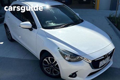 White 2016 Mazda 2 Hatchback Genki