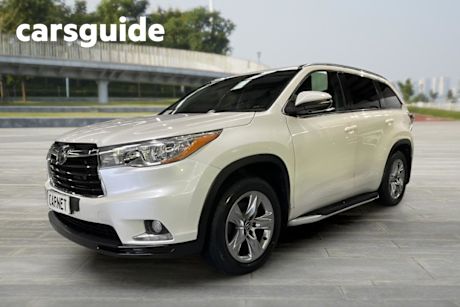 White 2016 Toyota Kluger Wagon Grande (4X4)