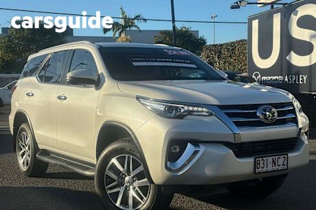 White 2020 Toyota Fortuner Wagon GXL Premium Interior