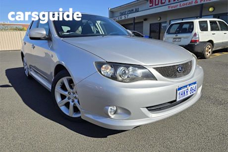 Silver 2008 Subaru Impreza Hatchback RS (awd)