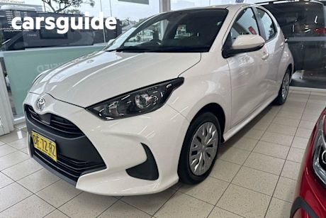 White 2022 Toyota Yaris Hatchback Ascent Sport