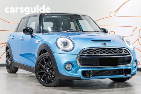 Blue 2017 Mini Cooper Hatchback S 5D Hatch