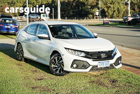 White 2017 Honda Civic Hatch VTi-S