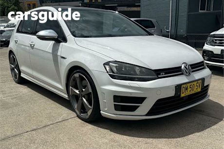 White 2014 Volkswagen Golf Hatchback R