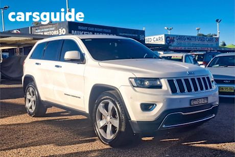 White 2013 Jeep Grand Cherokee Wagon Limited (4X4)