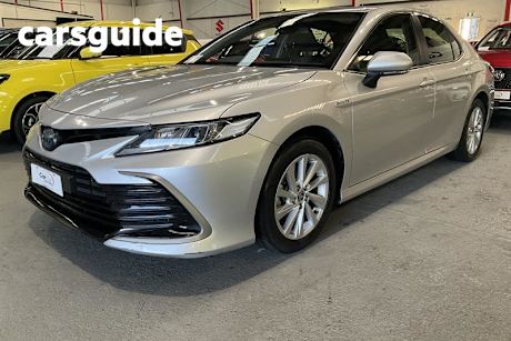 Silver 2022 Toyota Camry Sedan Ascent Hybrid