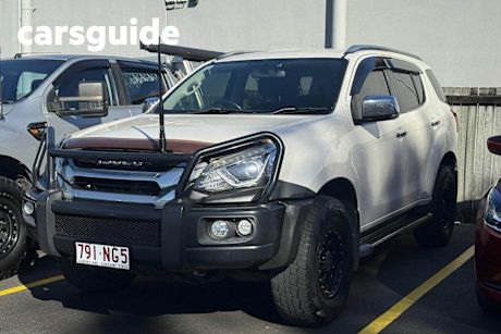 White 2021 Isuzu MU-X Wagon LS-T (4X4)