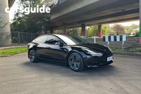 2021 Tesla Model 3 Sedan Standard Range Plus RWD