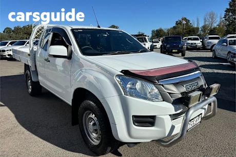White 2015 Isuzu D-MAX Space Cab Chassis SX (4X4)
