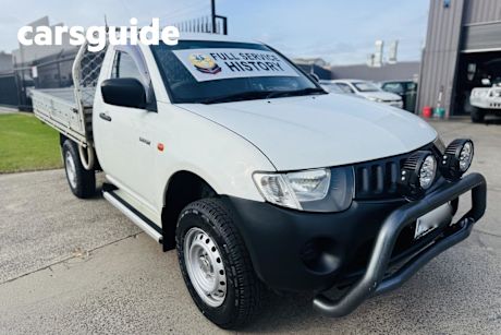 White 2007 Mitsubishi Triton Cab Chassis GL