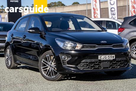 Black 2020 Kia RIO Hatchback Sport