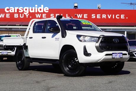 White 2020 Toyota Hilux Double Cab Chassis SR (4X4)