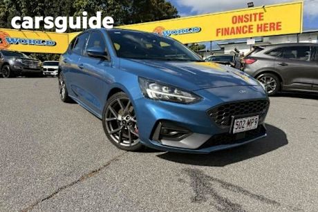 Blue 2020 Ford Focus Hatchback ST