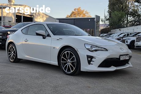 White 2018 Toyota 86 Coupe GTS