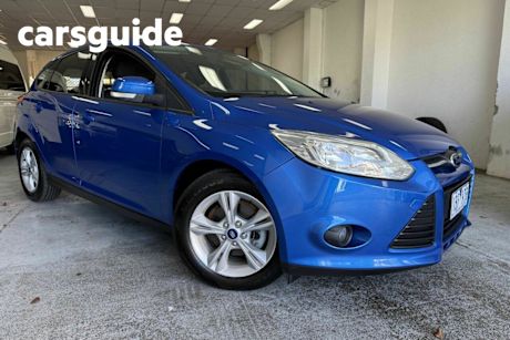 Blue 2014 Ford Focus Hatchback Trend