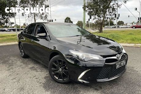 Black 2016 Toyota Camry Sedan RZ S.e.