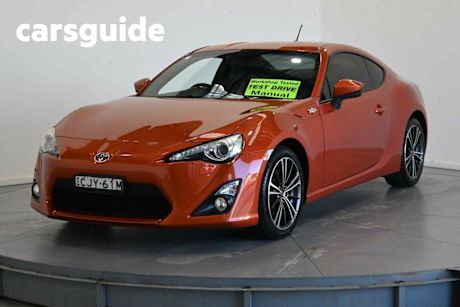 Orange 2013 Toyota 86 Coupe GTS