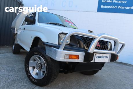 White 2004 Mitsubishi Triton Double Cab Utility GLX (4X4)