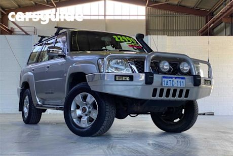 2010 Nissan Patrol Wagon ST (4X4)