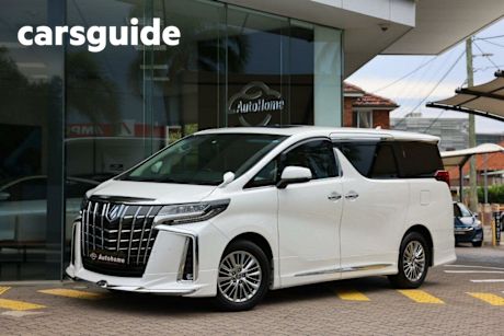 White 2022 Toyota Alphard OtherCar SRC