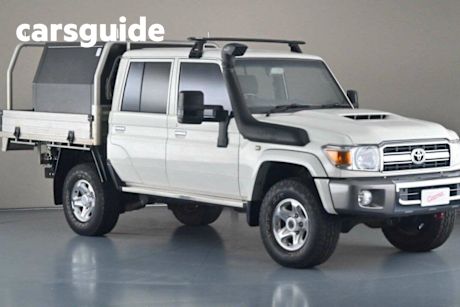 White 2020 Toyota Landcruiser Double Cab Chassis GXL (4X4)